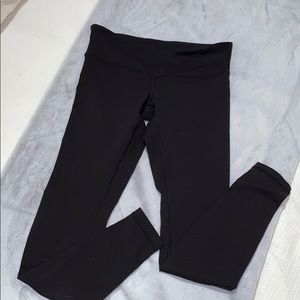 LULULEMON LEGGINGS (size 8)
